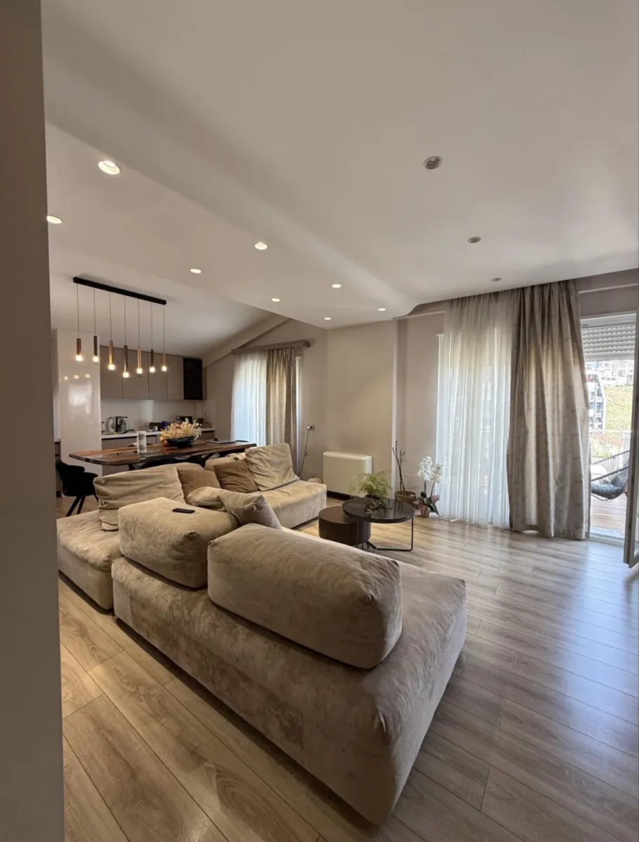 Apartament Super Luksoz në Rezidencën Platea - Foto 3