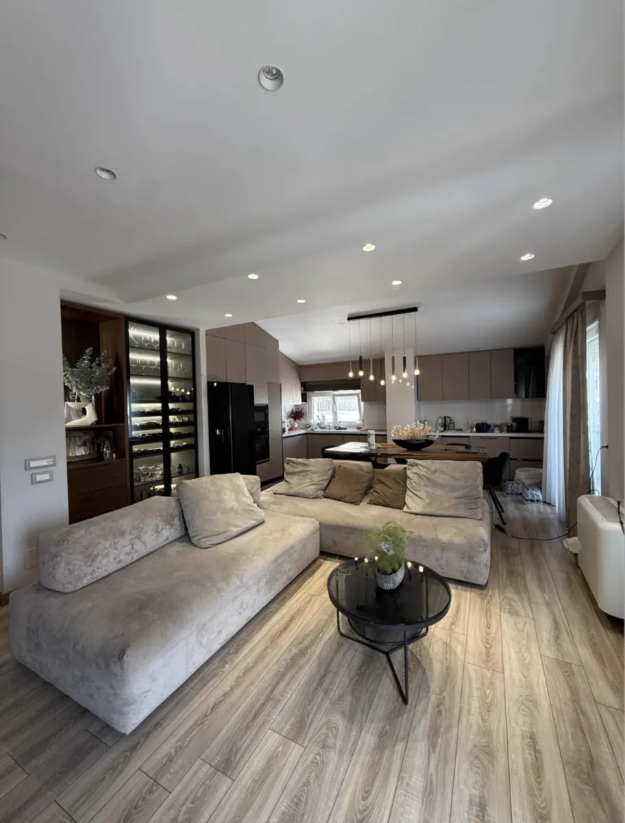 Apartament Super Luksoz në Rezidencën Platea - Foto 4