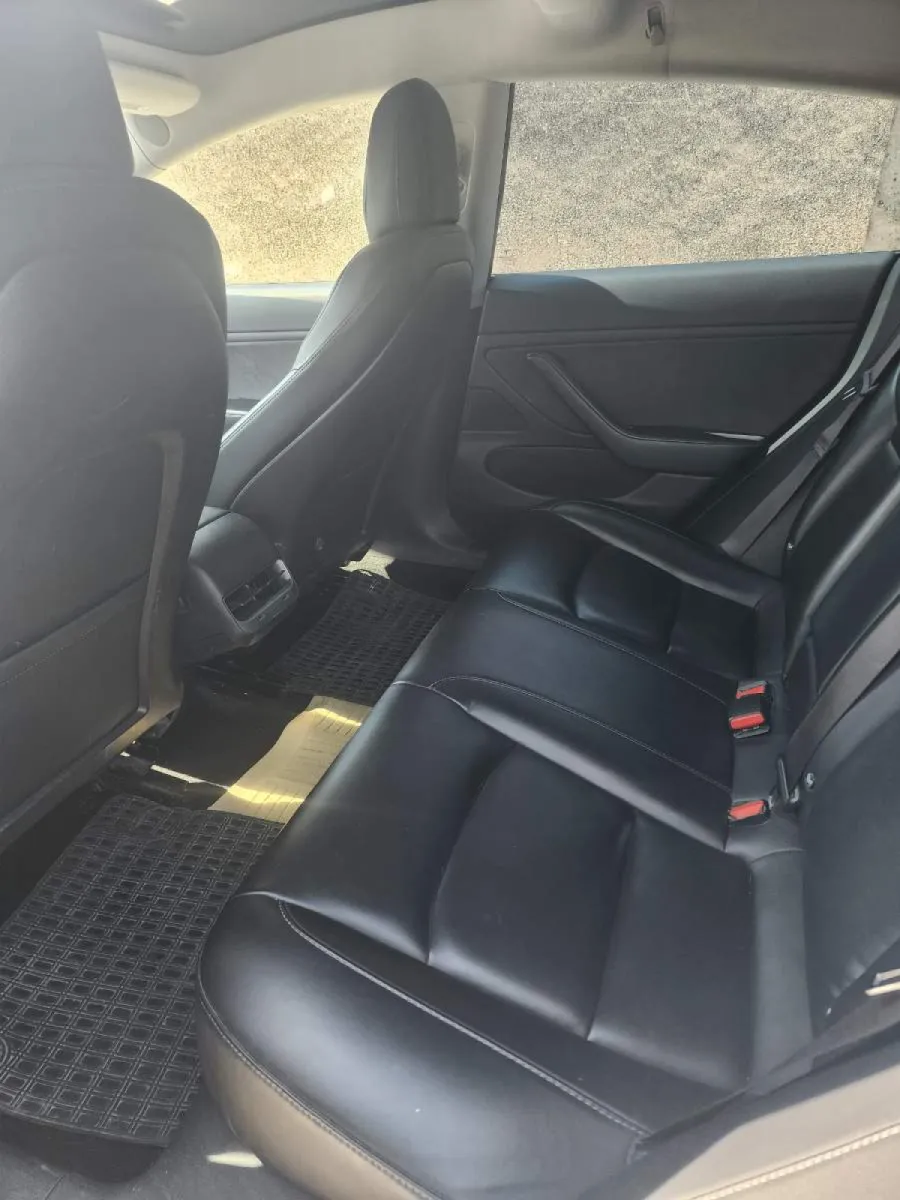 Shitet tesla model 3 super gjendje, viti 2018 - Foto 3