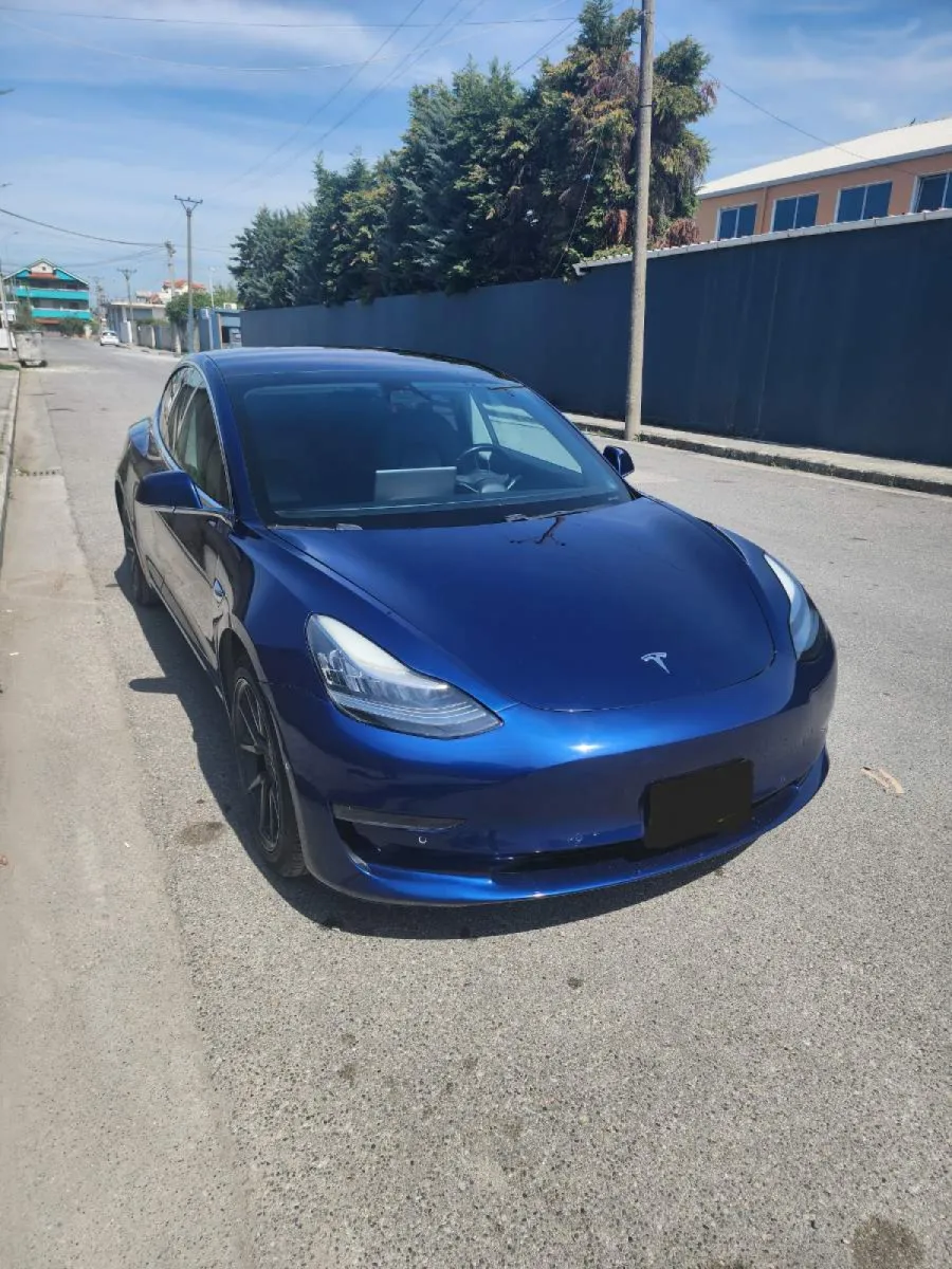 Shitet tesla model 3 super gjendje, viti 2018 - Foto 7