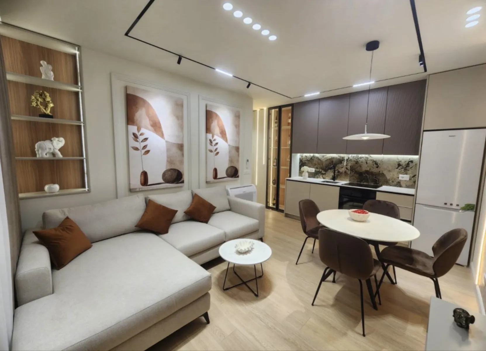 Shitet apartamenti 1+1 tek SPAR, Plazh durres - Foto 2