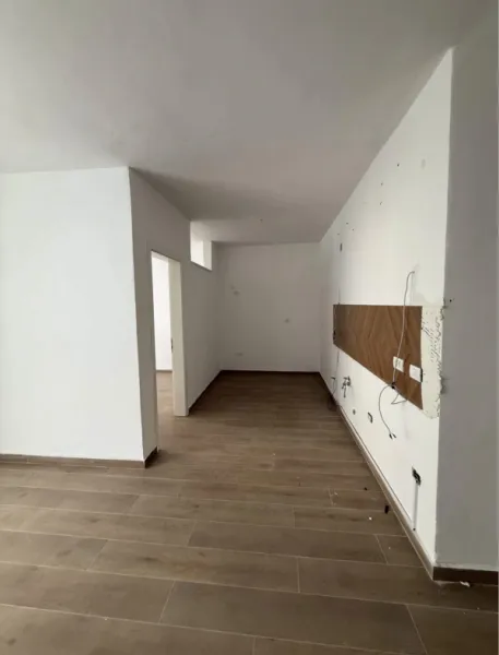 Apartament Modern 1+1 për Shitje pranë Spitalit!