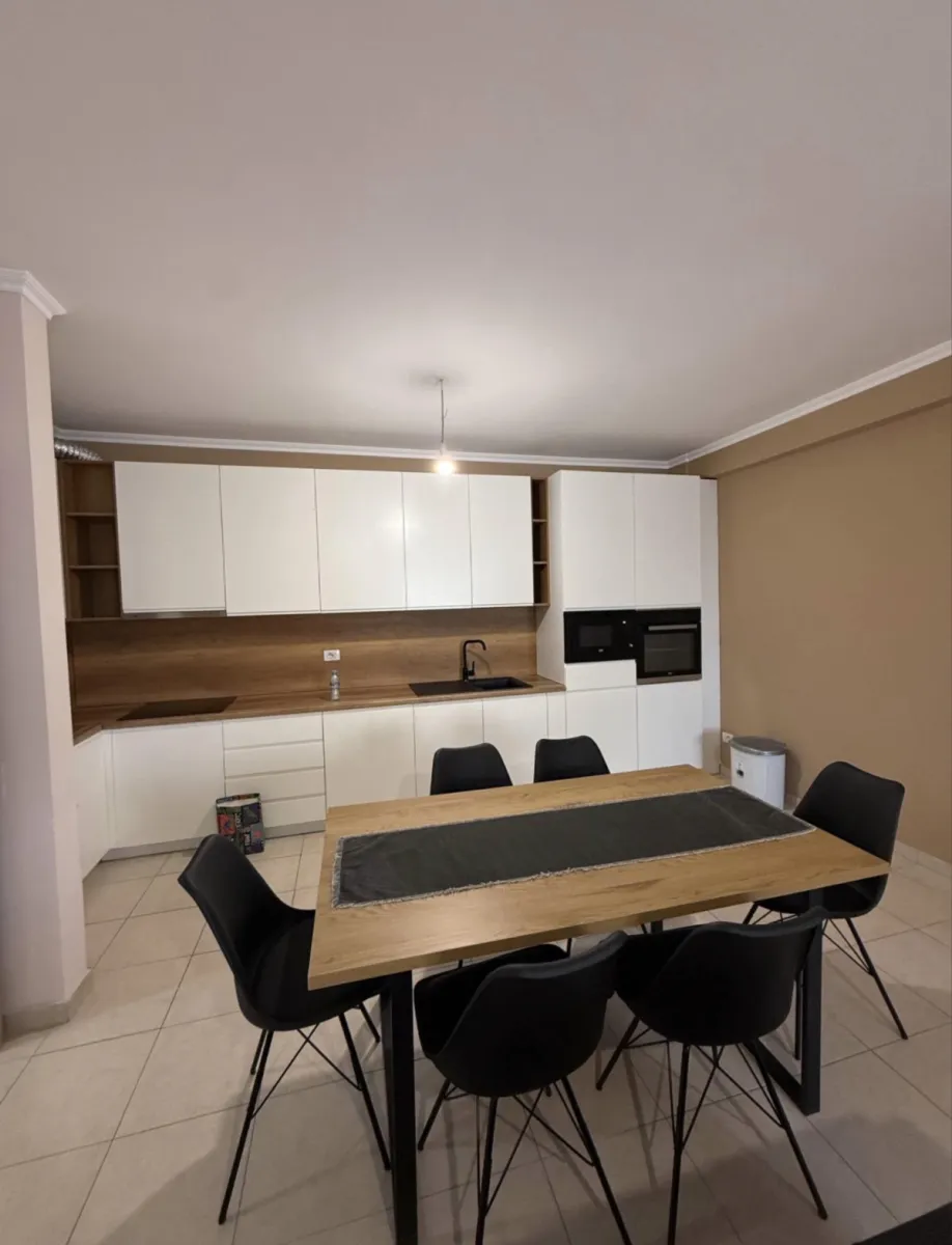 Apartament ne shitje 2+1+2+ verande ne Plepa! - Foto 3