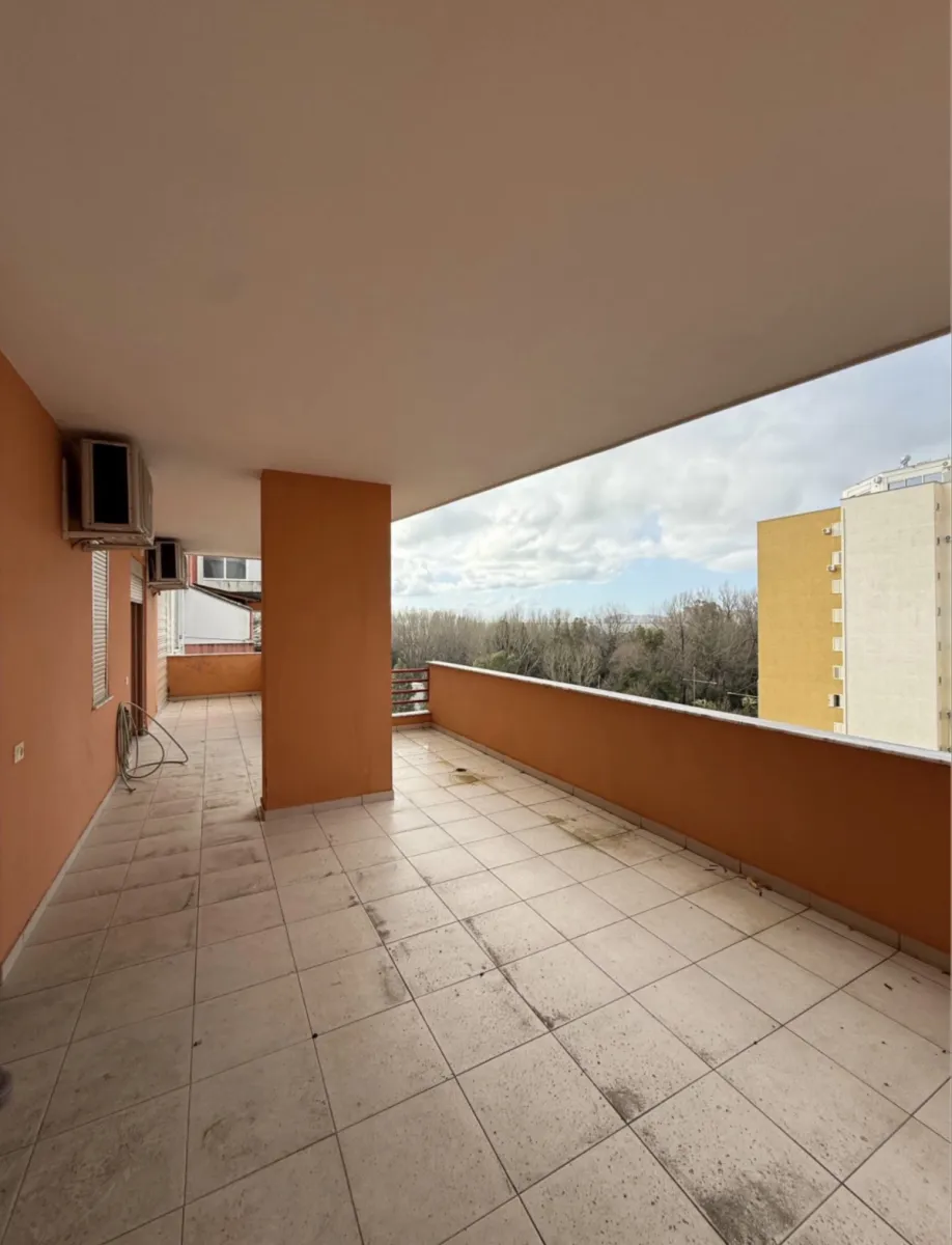 Apartament ne shitje 2+1+2+ verande ne Plepa! - Foto 10