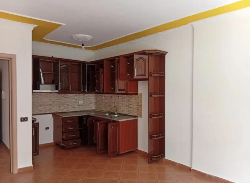 Jepet me qera apartament 1+1 (bosh)