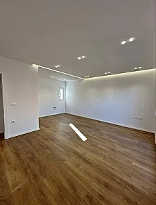 🏡 SHITET APARTAMENT 2+1 ne tiranë - Foto 2