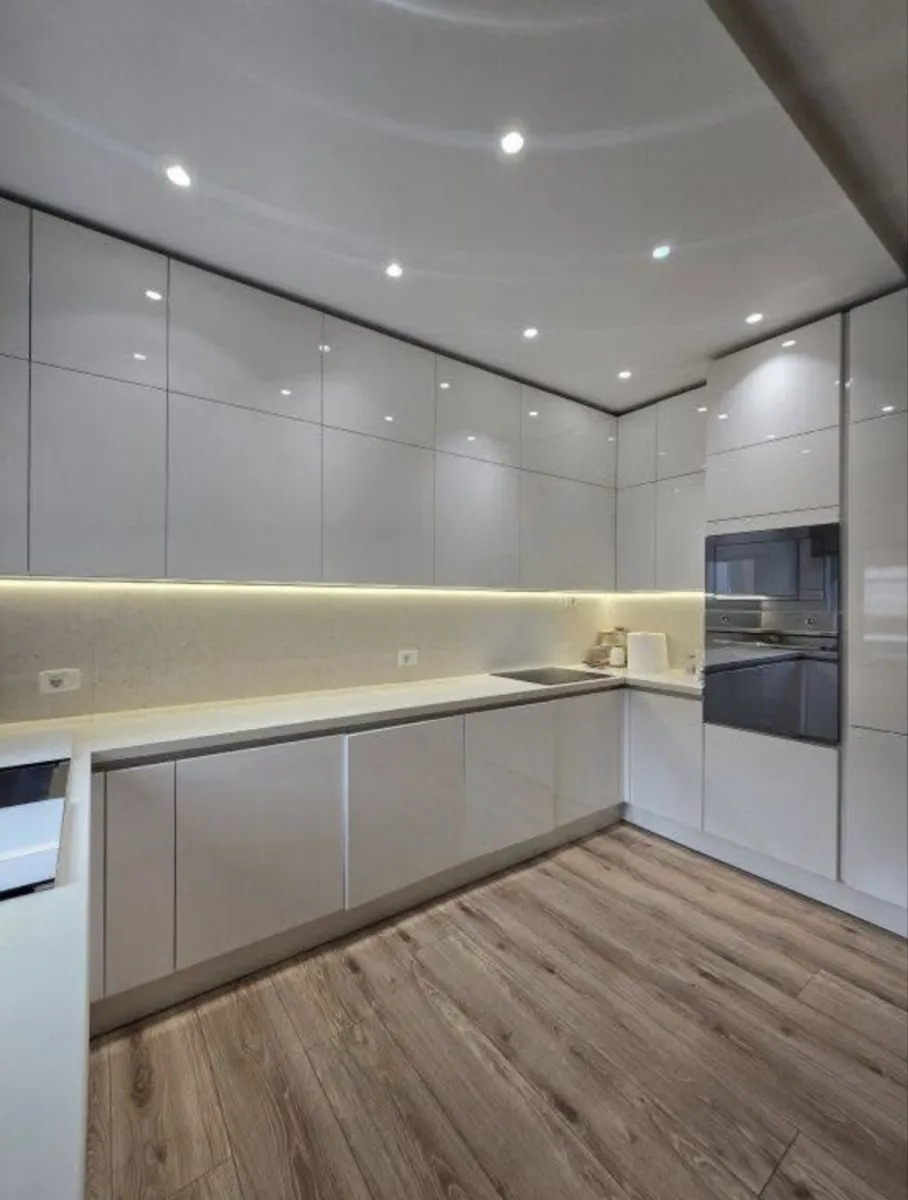 Shitet apartament 3+1+2 tek Kompleksi Delijorgji - Foto 6