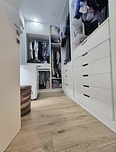 Shitet apartament 3+1+2 tek Kompleksi Delijorgji - Foto 9