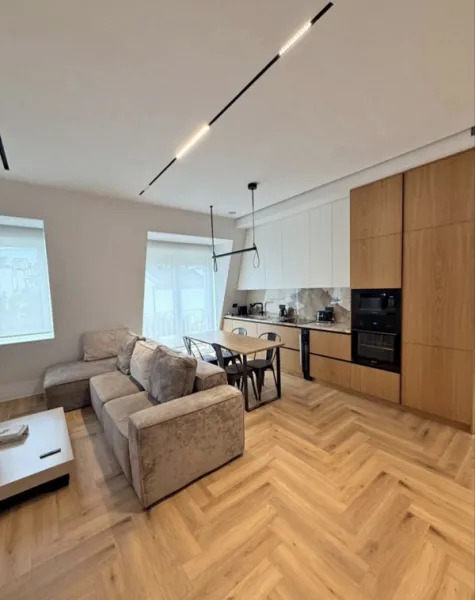 Apartament LUKSOZ 2+1 + Post Parkimi me Qira