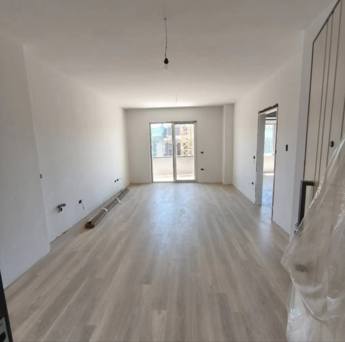 Shitet apartament 2+1 – Shehu Construction - Foto 4