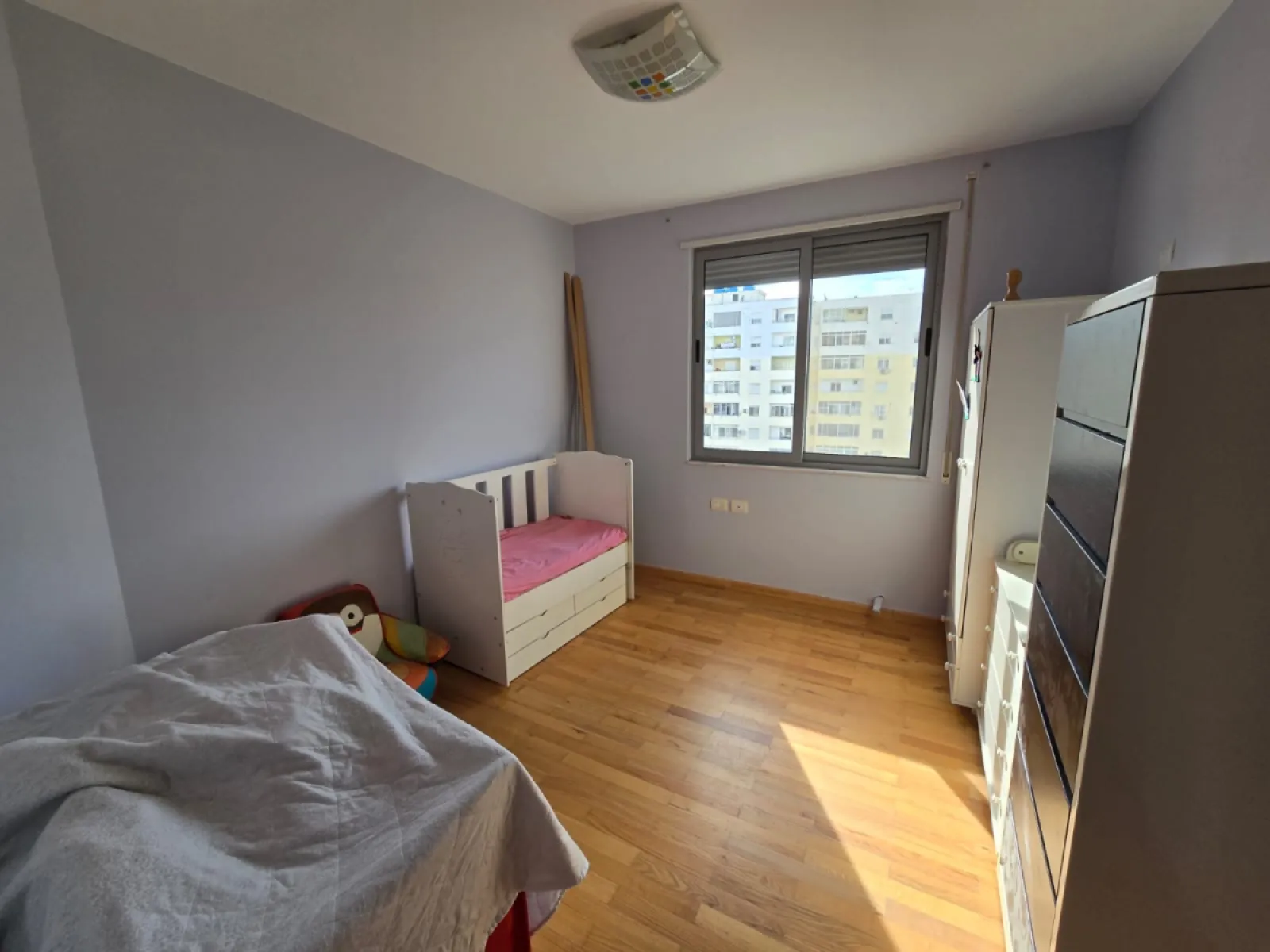 SHITET APARTAMENT 2+1+2 PRANE ISH URT, DURRES. - Foto 8