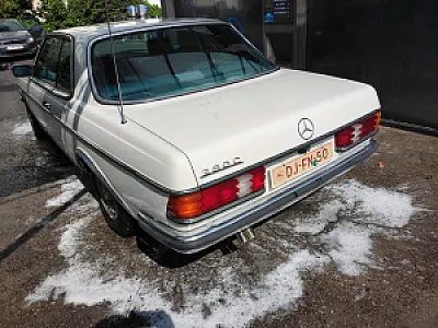 Shitet Mercdes Benz C Kupe benzine viti 1979 - Foto 2