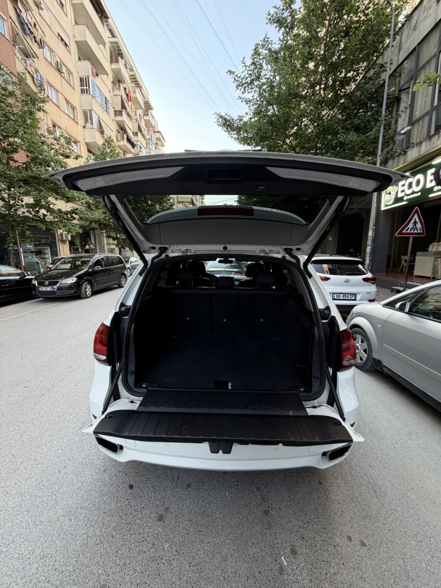 shitet BMW x5 2014 35d super gjendje e mire - Foto 8