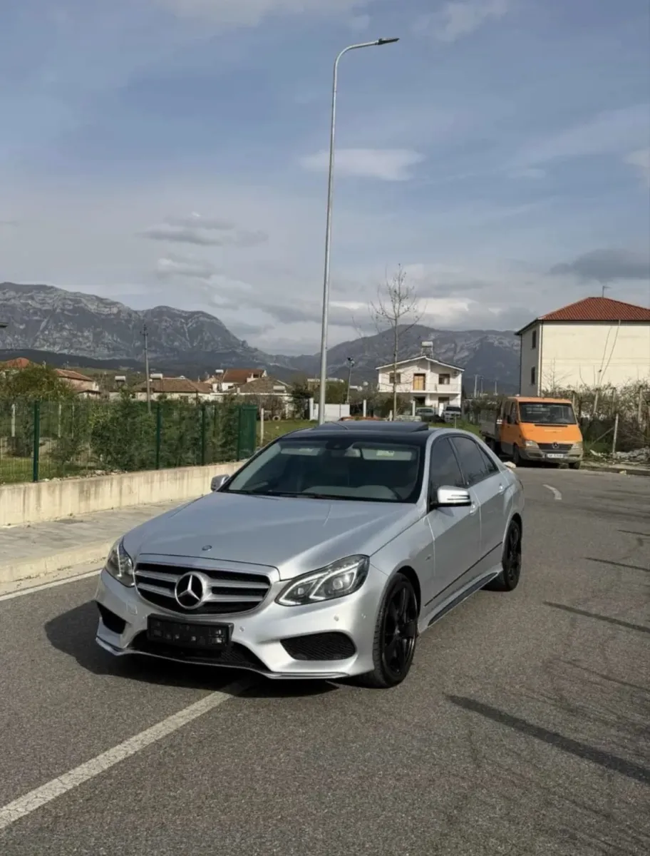 Shitet mercedes benz super gjendje - Foto 2