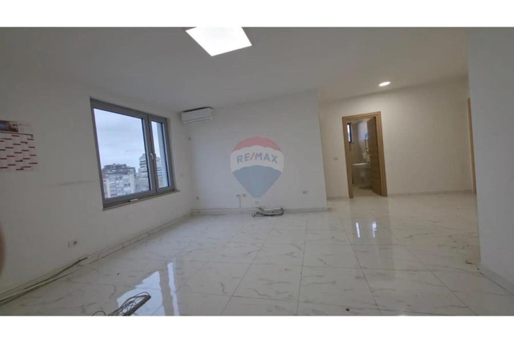 Zyre Per Qira -Rruga Emin Durak - Foto 1