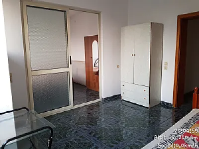 Me qera kati i 2 ne nje shtepi private - Foto 5