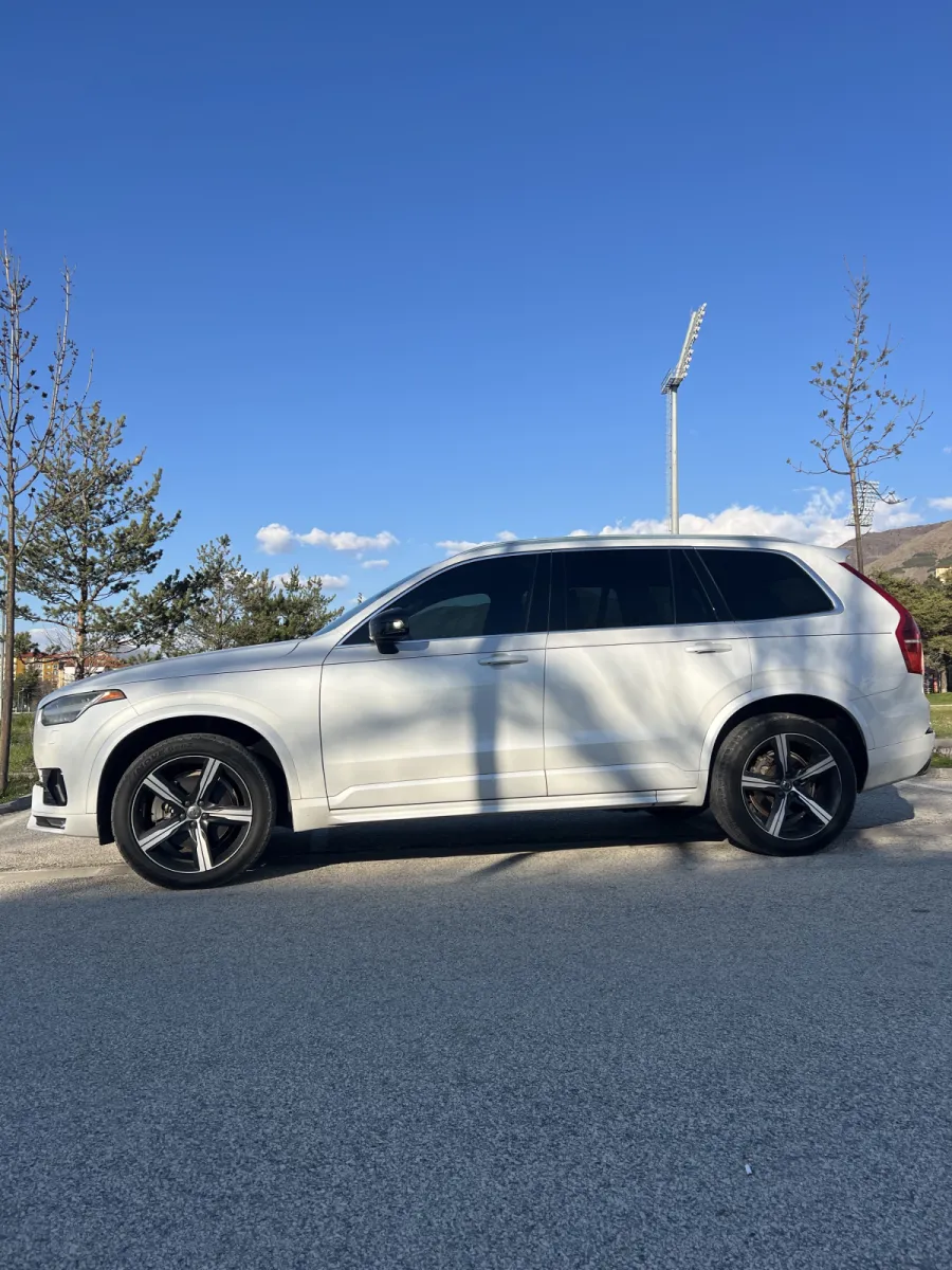 Volvo XC90 R Desing (Shumë e veçantë në llojin e tij) 0682015158 - Foto 5