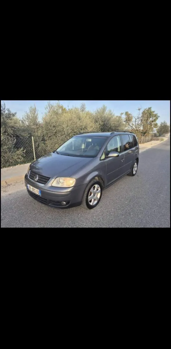 Touran 2.0 TDI Nafte Kambjo automat letra te paguara - Foto 1