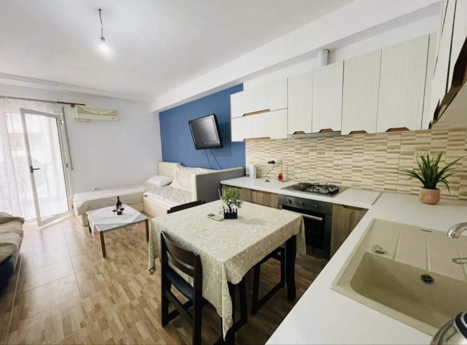 Apartament me qira ditore pranë detit - Foto 5