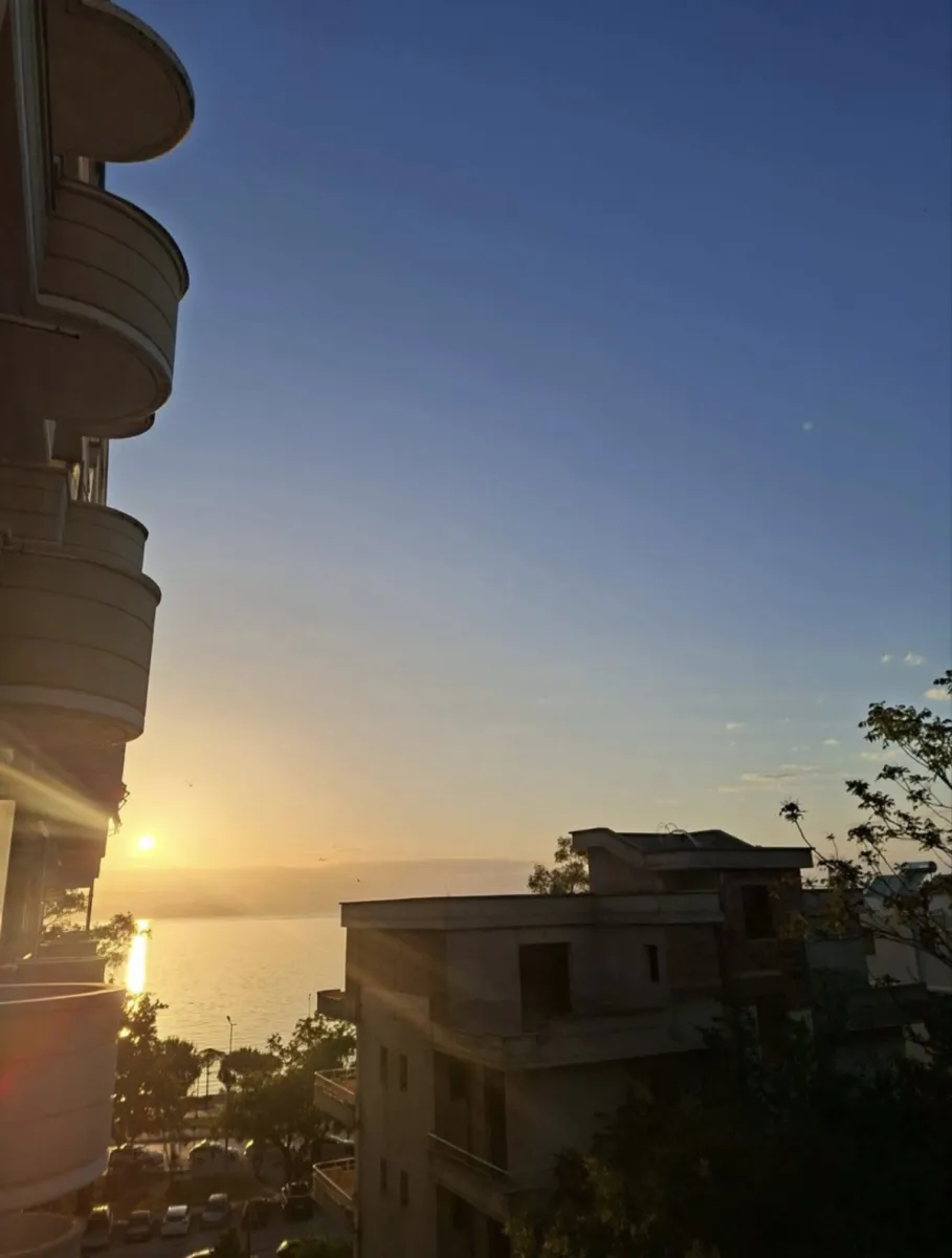 🏡 Jepet me Qira Afatgjatë Apartament 1+1 në vlorë - Foto 7