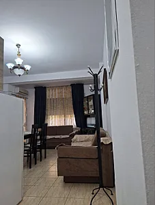 🏡 Jepet me Qira Afatgjatë Apartament 1+1 në vlorë - Foto 9