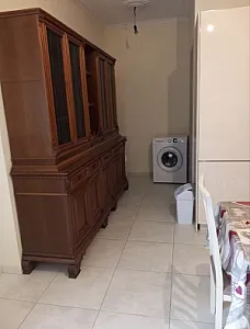 Shitet apartament 1+1 ne nje nga zonat me elitare te vlores - Foto 5
