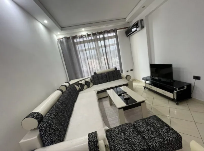 Jepet me qira afatgjatë – Apartament 2+1