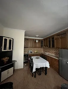 Jepet apartamenti me qira per afatgjat 2+1 ne vlore - Foto 4