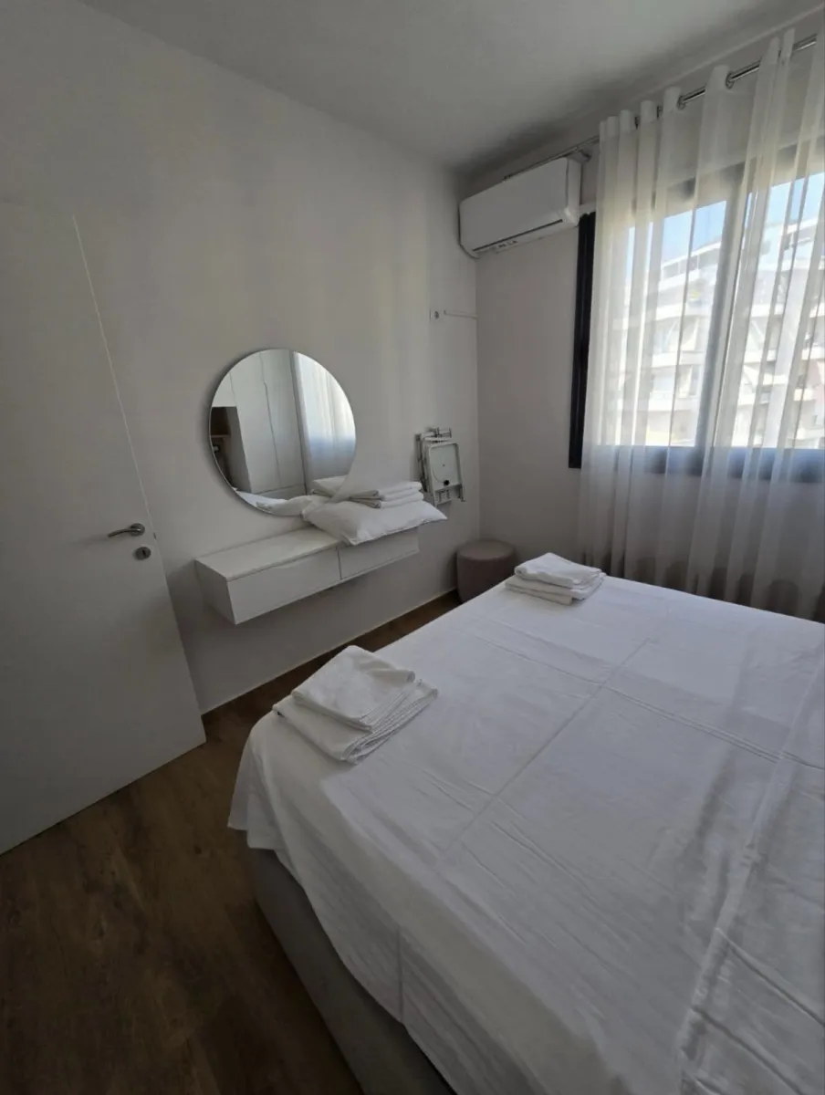Apartament me qira afatgjatë 1+1 lungo mare - Foto 5