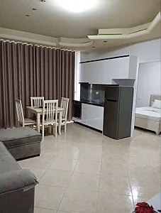 🏡 Jepen me qira 2 garsoniere & 1 apartament 2+1 - Foto 1