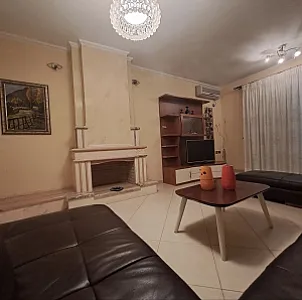 Jepet me qira penthouse super komod ne vlorë - Foto 1