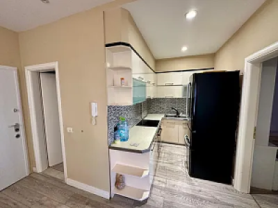 Jepet me qera apartament 2+1 perball Eftali Kocit, Durres. - Foto 4