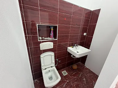 Jepet me qera ambient biznesi Plazh, Durres. - Foto 2