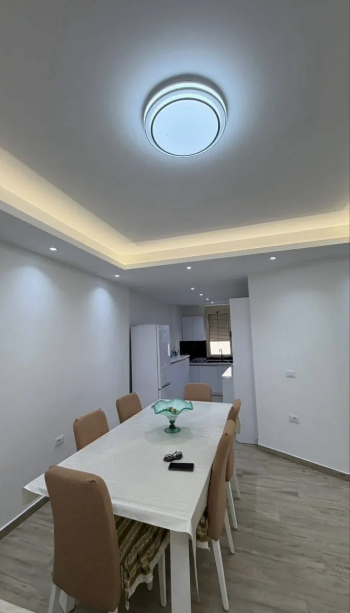 🏡 Jepet me qira apartament 2+2 vlore - Foto 2