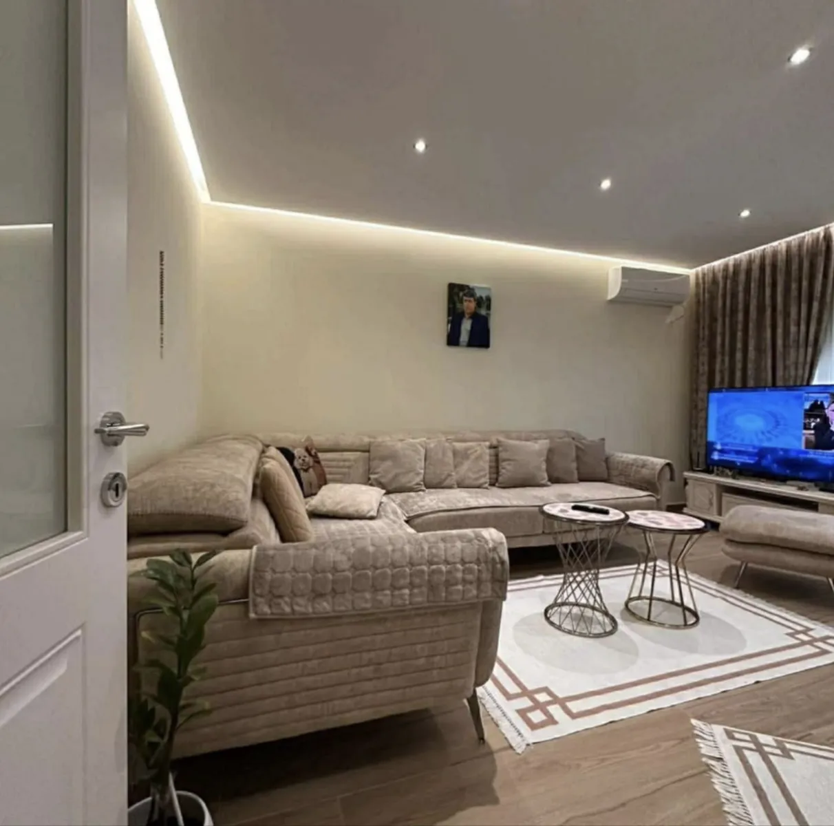 SHITET APARTAMENT 1+1 prane shkolles jani minga - Foto 1