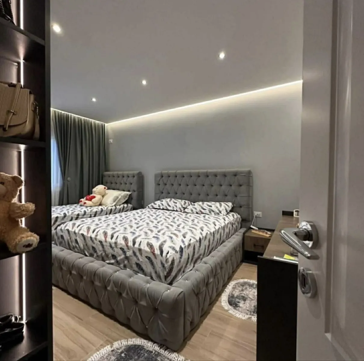 SHITET APARTAMENT 1+1 prane shkolles jani minga - Foto 5