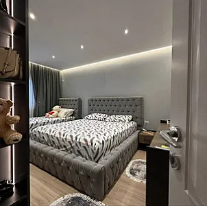 SHITET APARTAMENT 1+1 prane shkolles jani minga - Foto 5