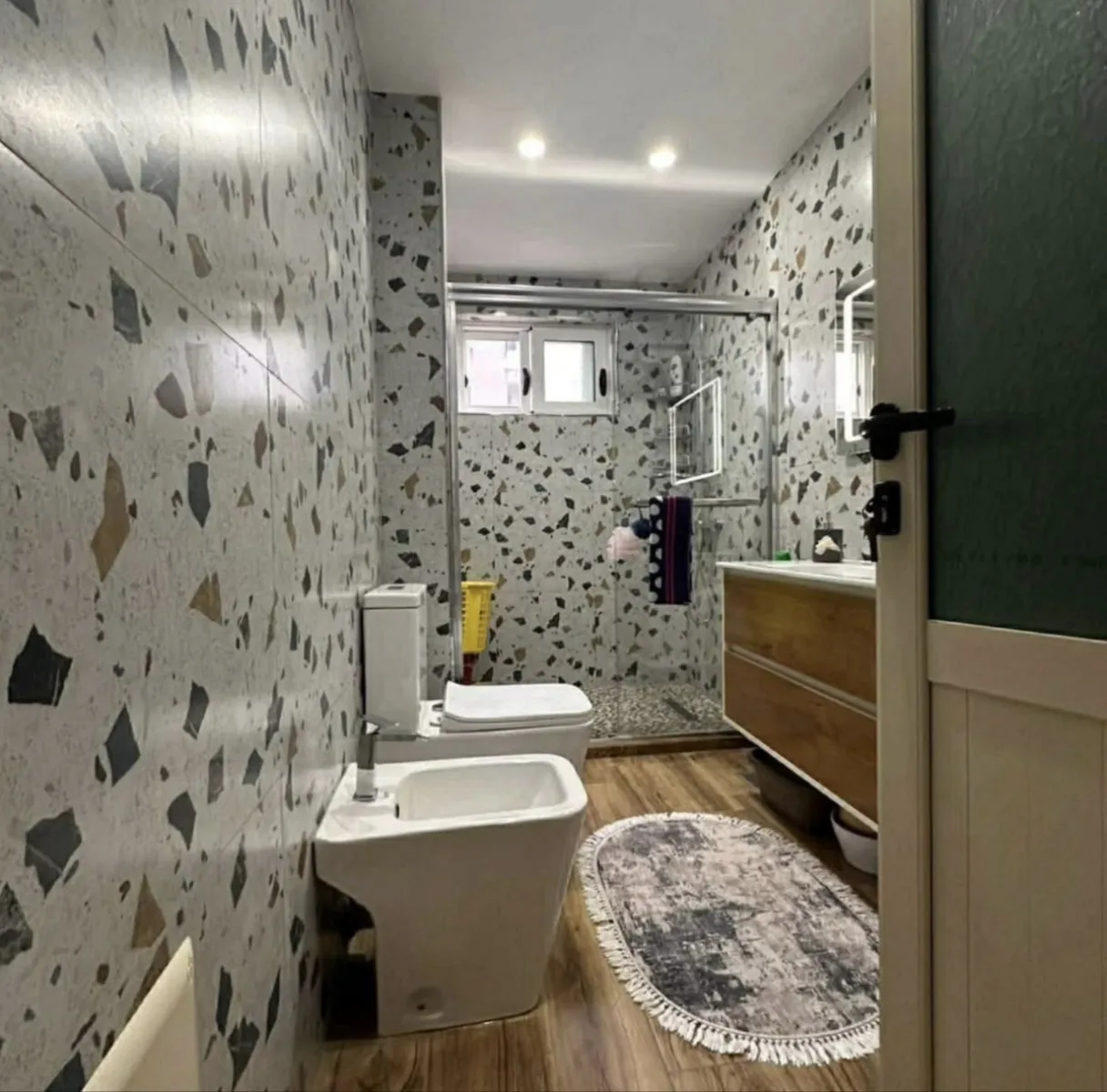 SHITET APARTAMENT 1+1 prane shkolles jani minga - Foto 6