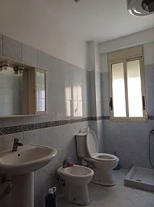 Jepet me qira apartamenti 2+1 afatgjatë - Foto 4
