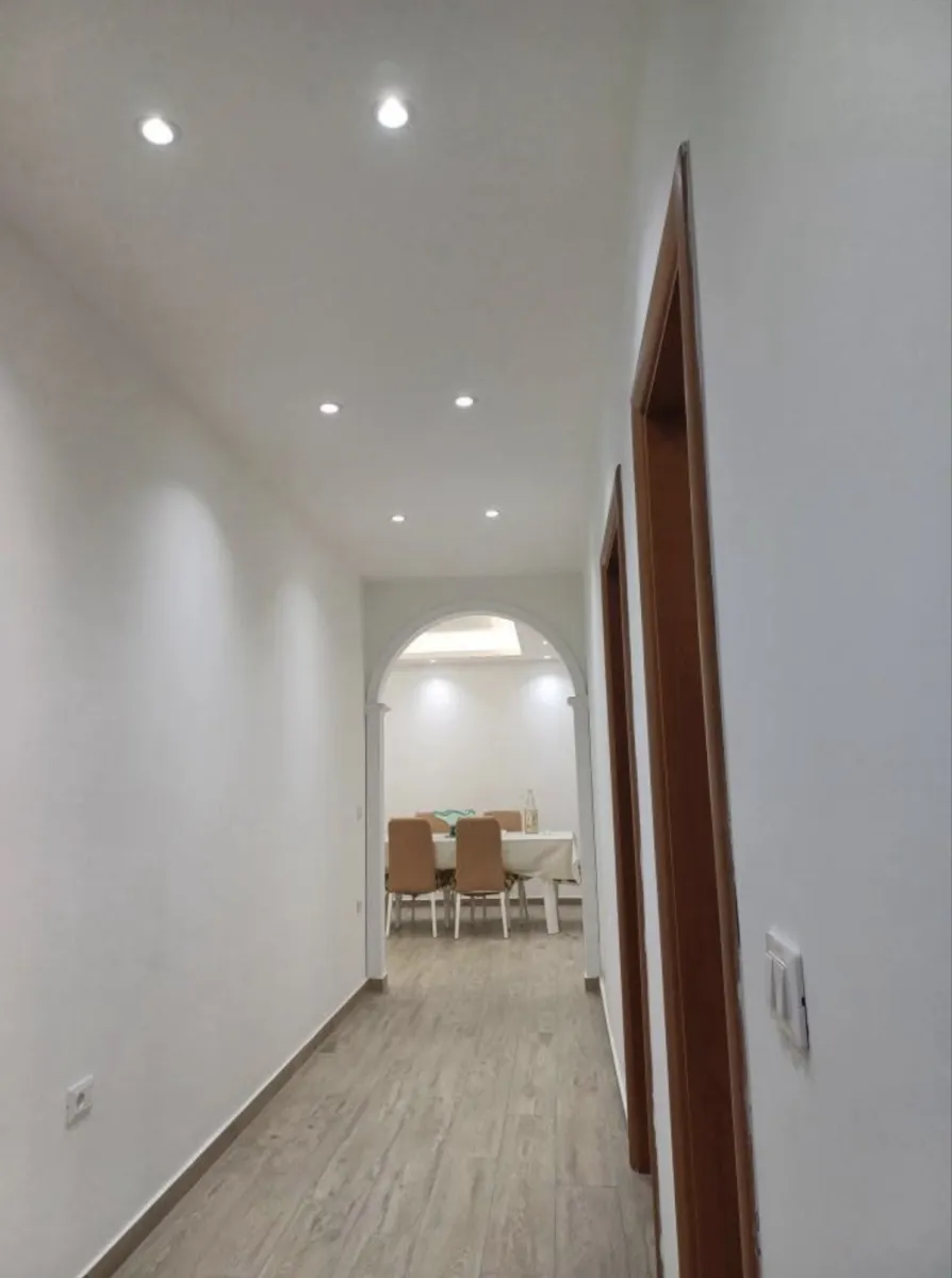 Jepet me qira apartamenti 2+1 afatgjatë - Foto 7