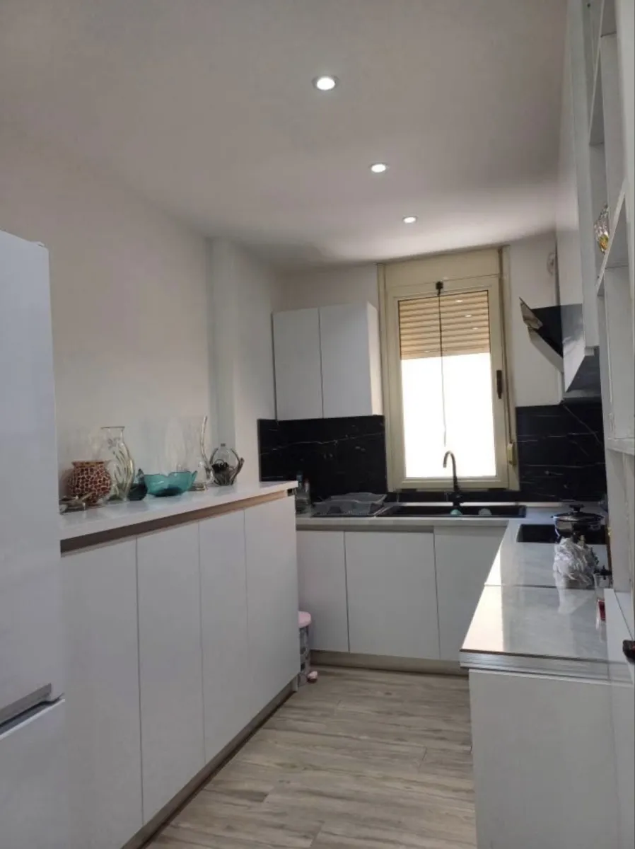 Jepet me qira apartamenti 2+1 afatgjatë - Foto 10