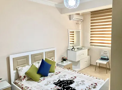 🏠 Jepet me qira apartament 1+1 per afatgjate i mobiluar, - Foto 2