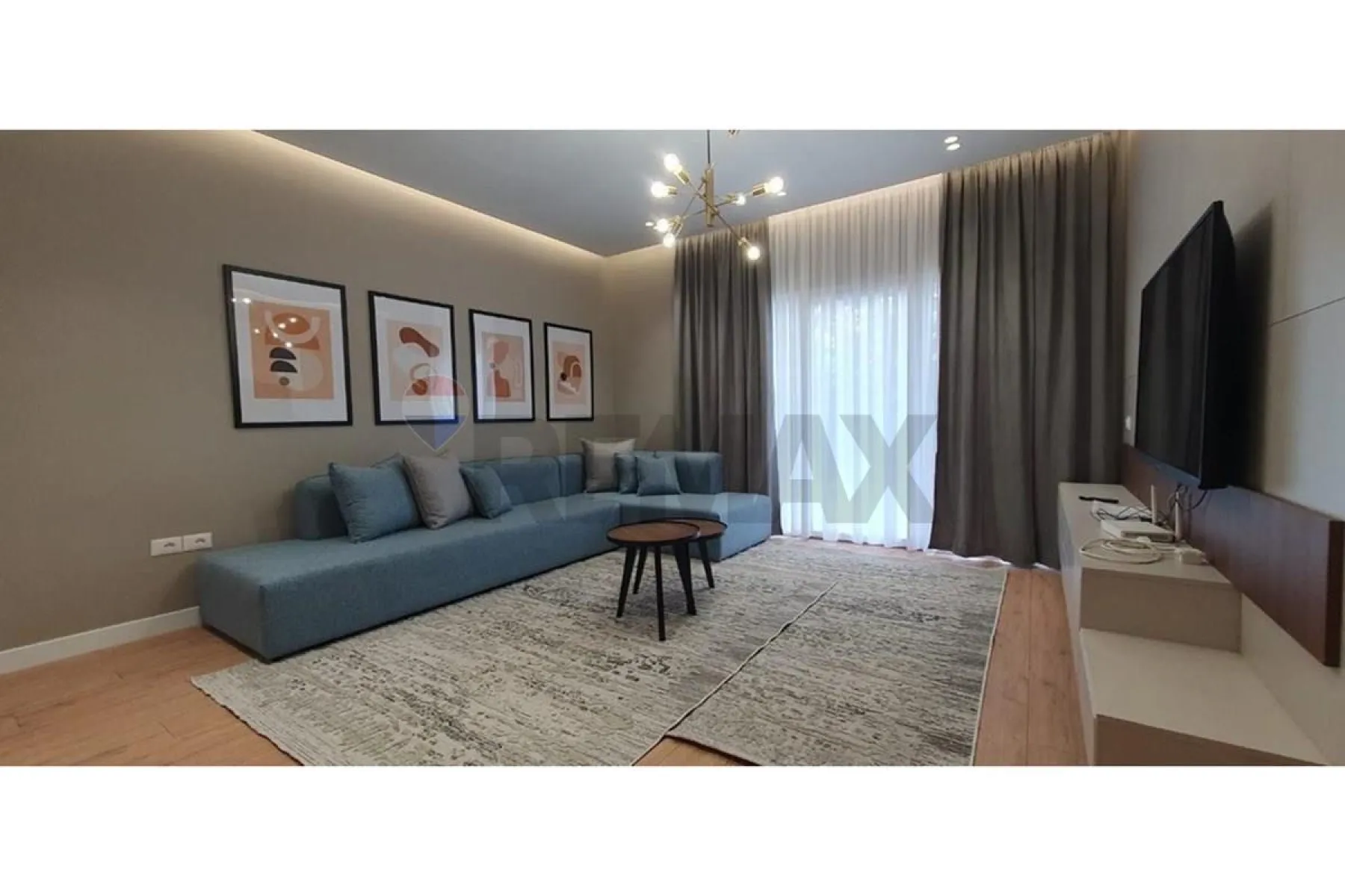 Apartament per qira-Kopshti Botanik,Tirane - Foto 1