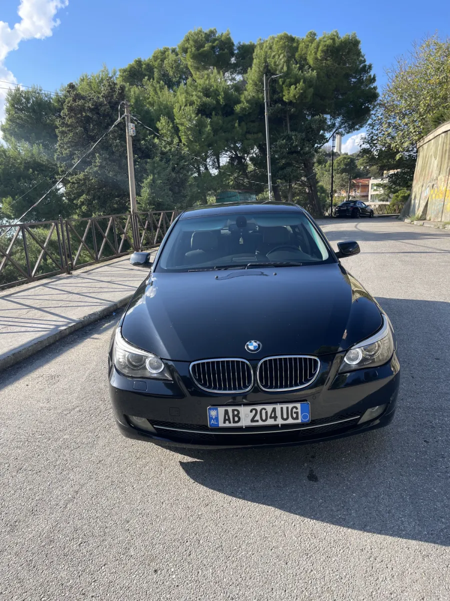 shitet bmw seria 5 model 525i - Foto 3