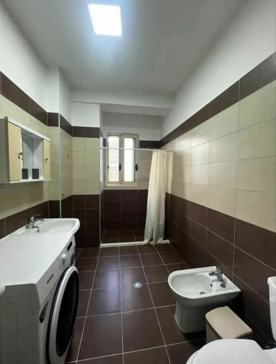 JEPET ME QIRA – APARTAMENT 2+1 ME PAMJE NGA DETI - Foto 3