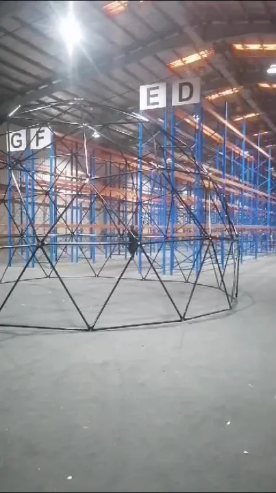 Parcela ndërtimi rezistente ndaj tërmeteve me izolim termik — video