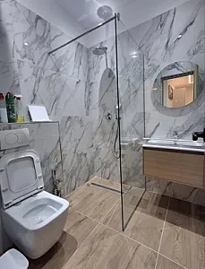 Jepet garsoniere me qira afatgjatë, prane shkolles halim xhelo - Foto 7