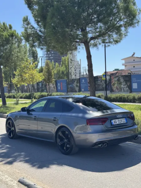 AUDI A5 SPORTBACK EUROPE 2012