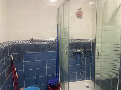 Apartament per qira -Komuna – 65,000 Lek – Tiranë – I mirë — Tiranë - Foto 7