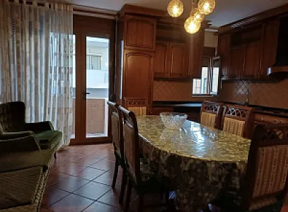 Jepet me qira apartament 3+1 “Afatgjate” – 400€ – Vlorë — Vlorë - Foto 2
